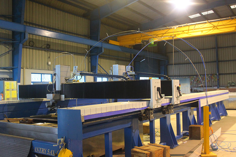Large CNC machine manufacturers